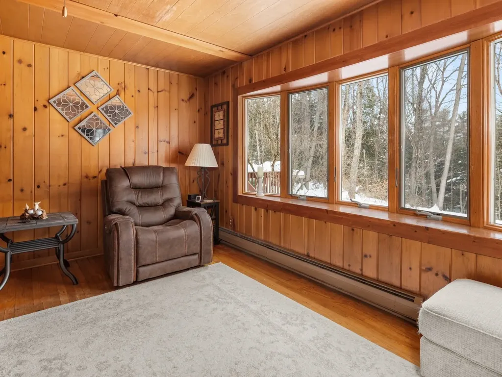 16 Ridge Road Essex VT 05452