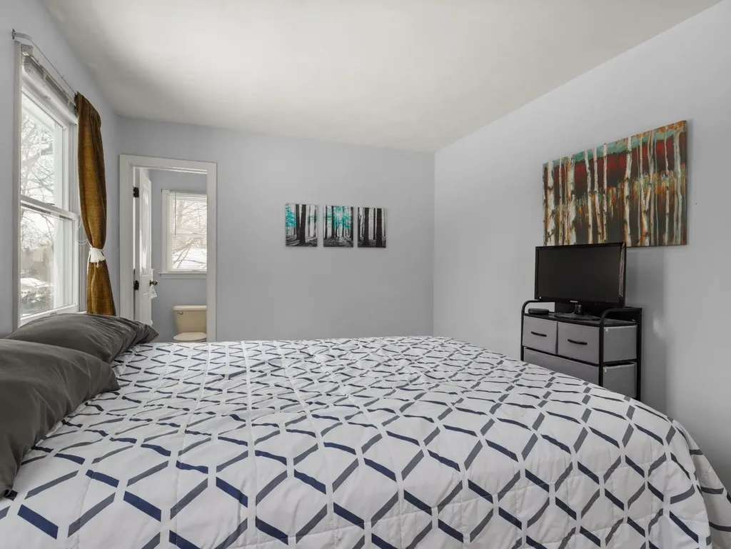 16 Ridge Road Essex VT 05452