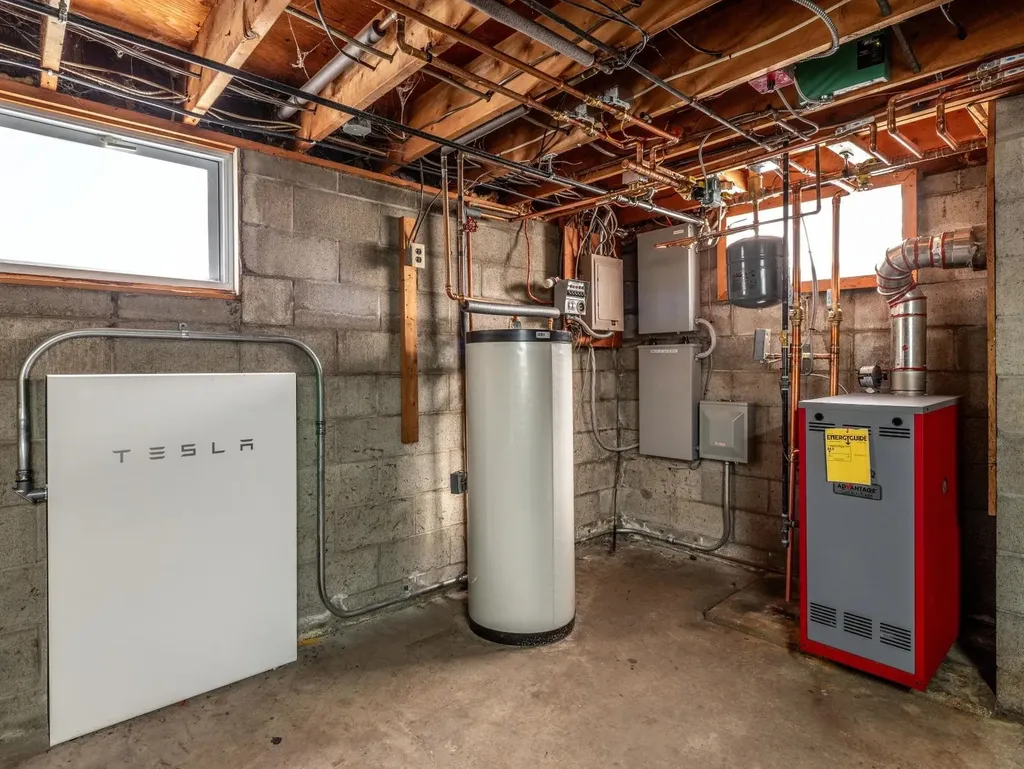 16 Ridge Road Essex VT 05452