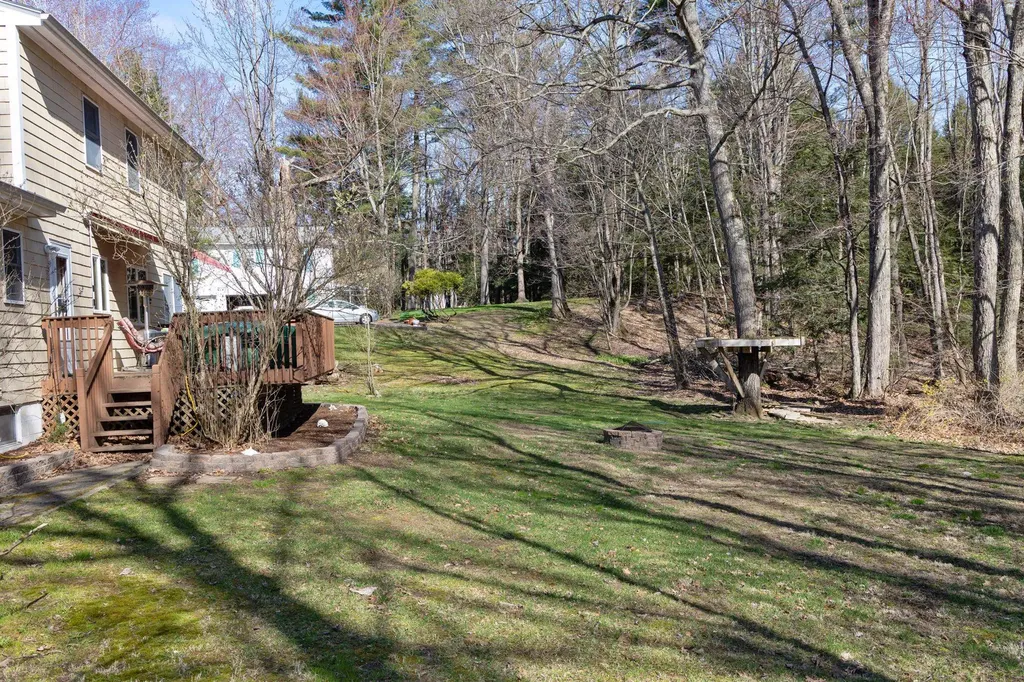 16 Ridge Road Essex VT 05452