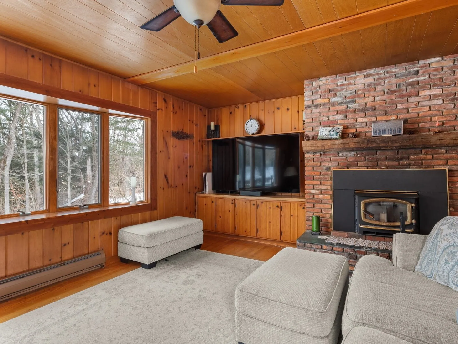 16 Ridge Road Essex VT 05452