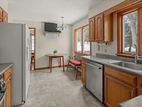 16 Ridge Road Essex VT 05452