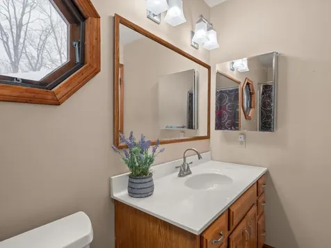 16 Ridge Road Essex VT 05452