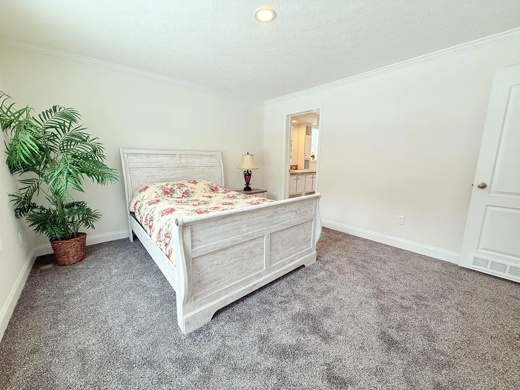 11 Blueberry Hill Park Charlestown NH 03603