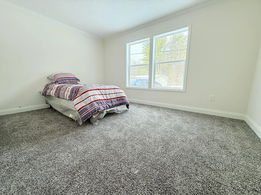 11 Blueberry Hill Park Charlestown NH 03603