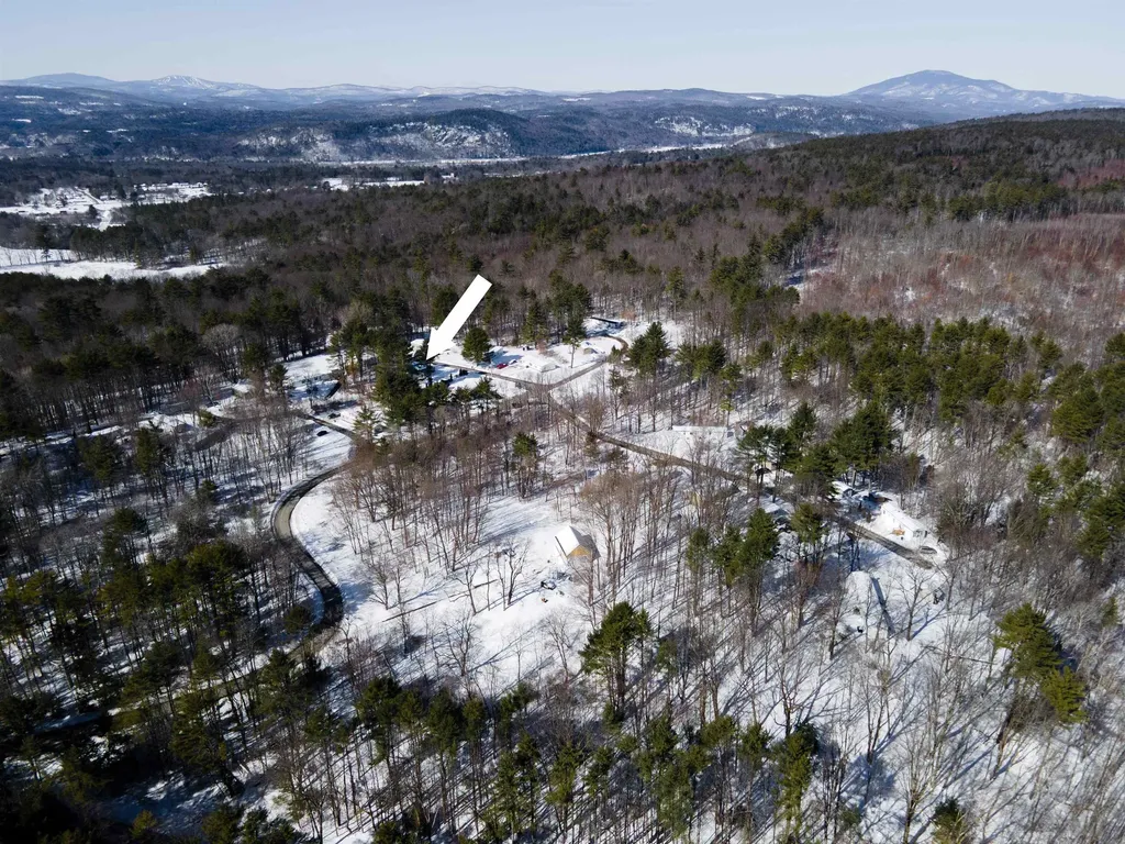 11 Blueberry Hill Park Charlestown NH 03603