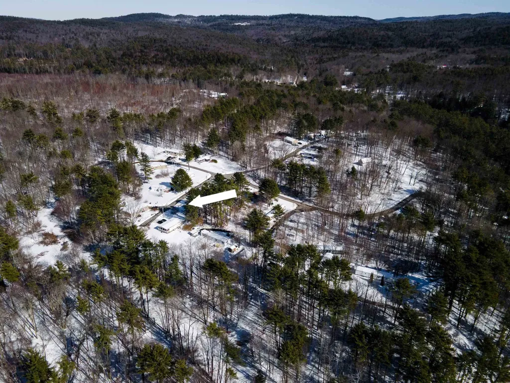 11 Blueberry Hill Park Charlestown NH 03603