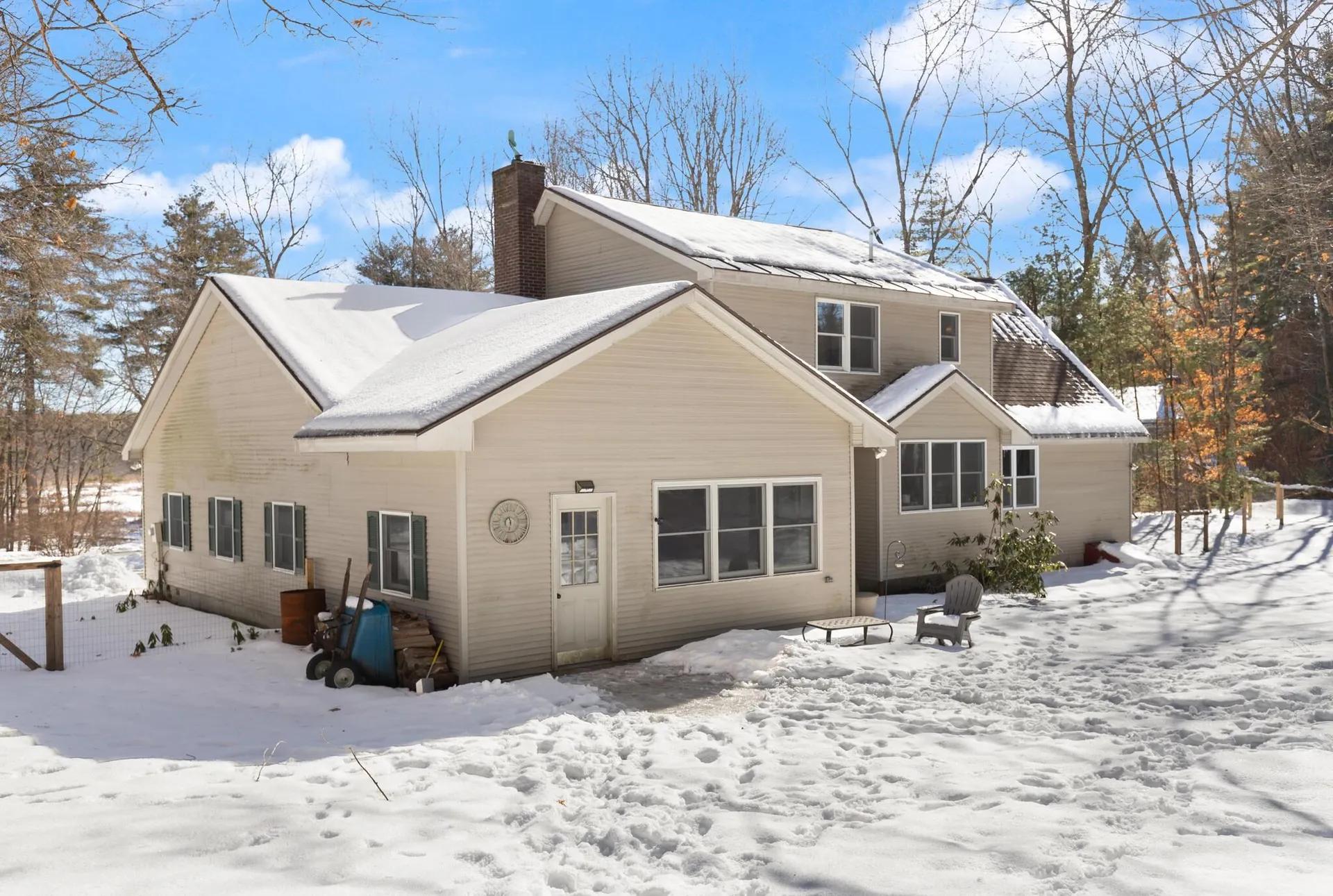 3 Christopher Lane Pelham NH 03076