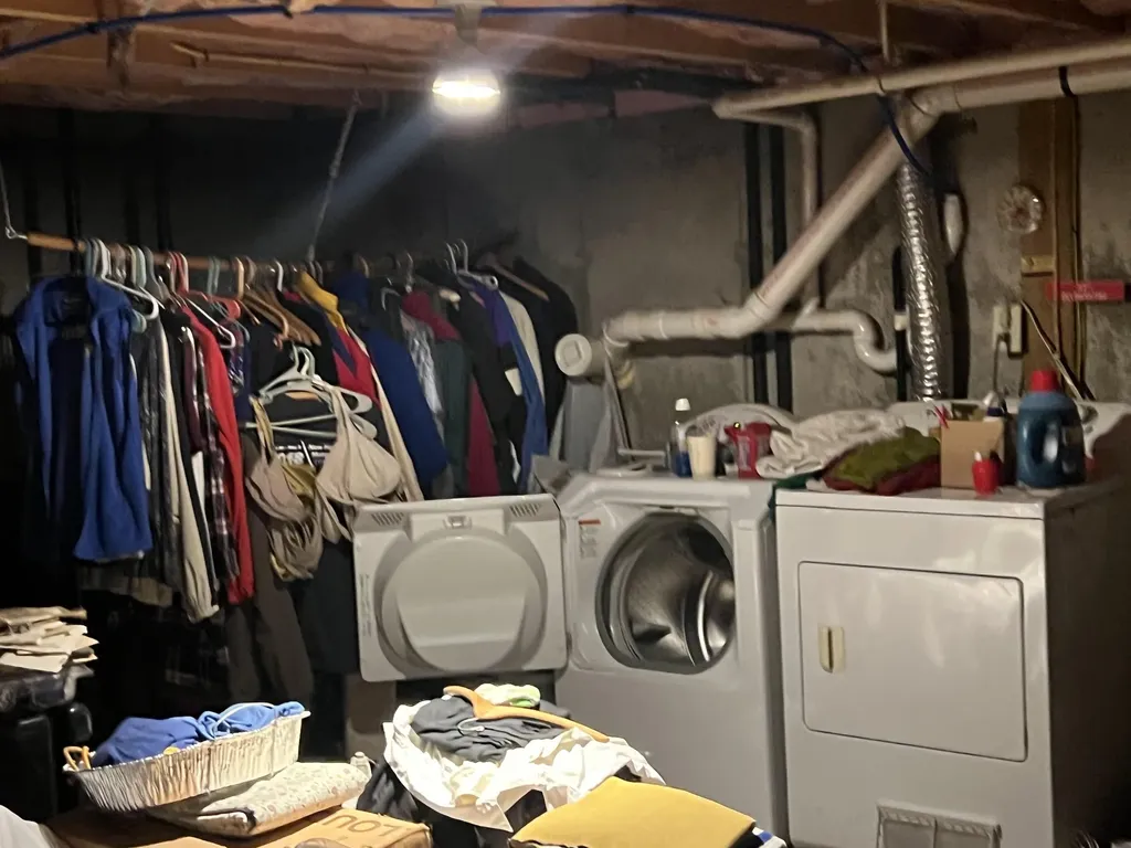 127 Berry Road Loudon NH 03307