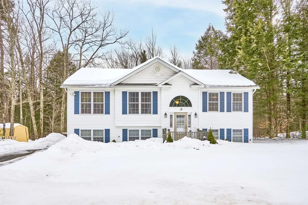 129 Green Farm Road New Ipswich NH 03071