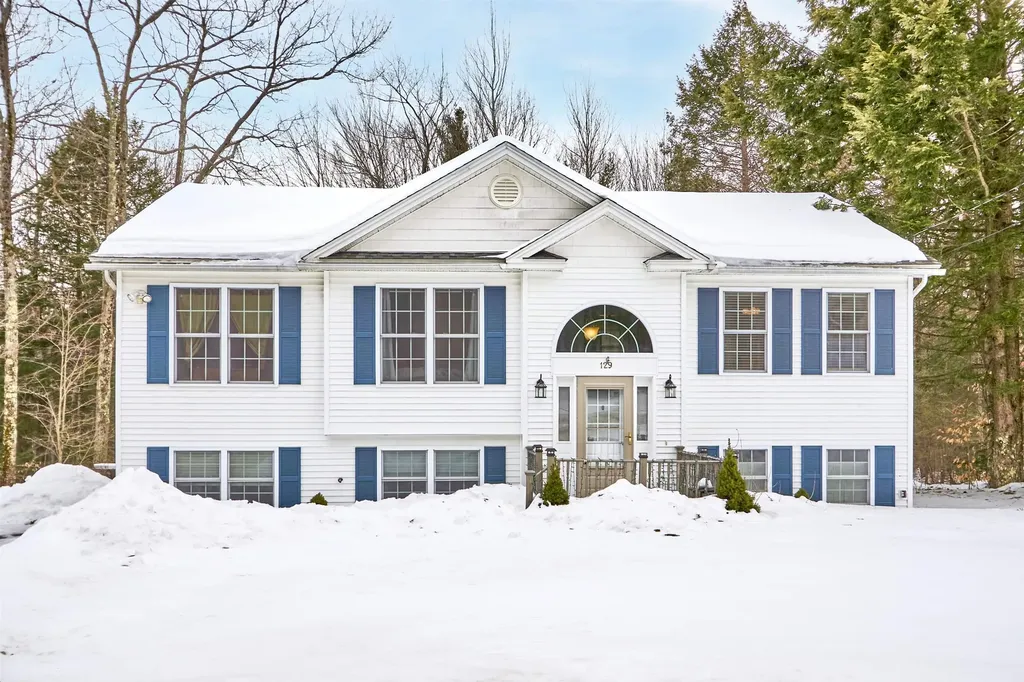 129 Green Farm Road New Ipswich NH 03071