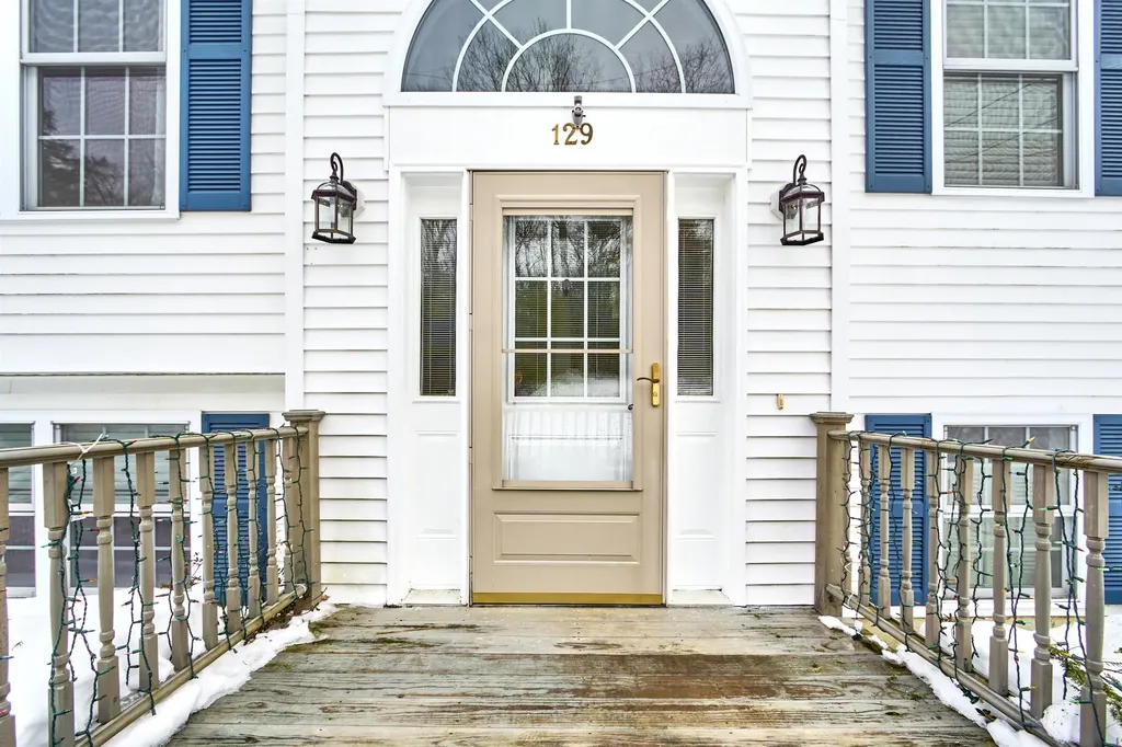 129 Green Farm Road New Ipswich NH 03071