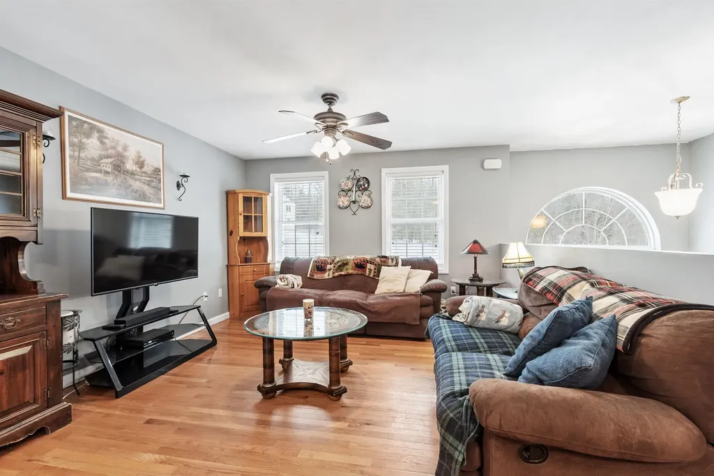 129 Green Farm Road New Ipswich NH 03071