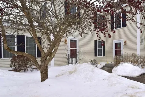 307 River Grant Drive Hopkinton NH 03229