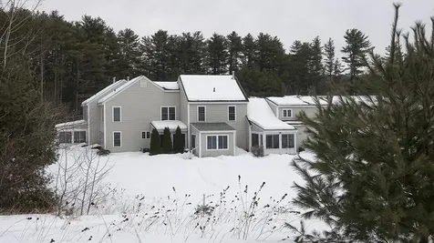 307 River Grant Drive Hopkinton NH 03229