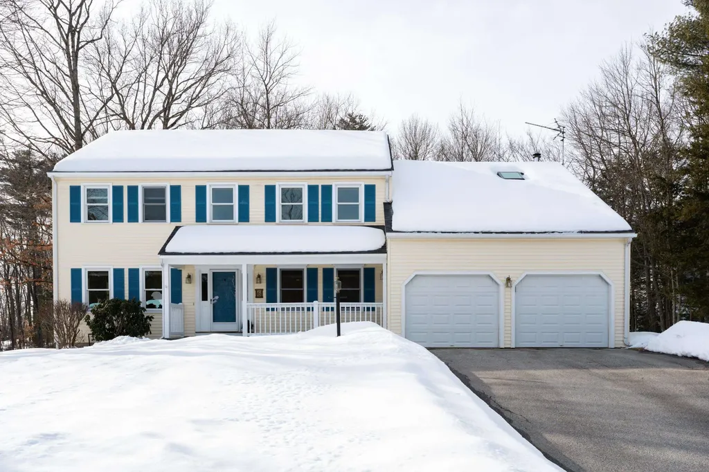 6 Ben Circle Goffstown NH 03045