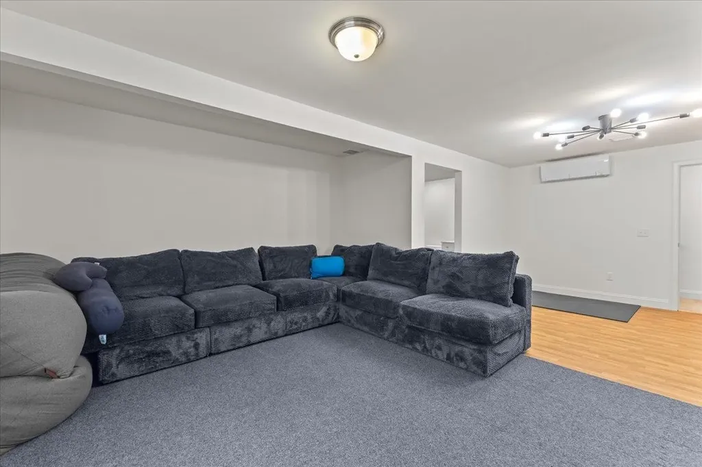 173 Rye Circle South Burlington VT 05403