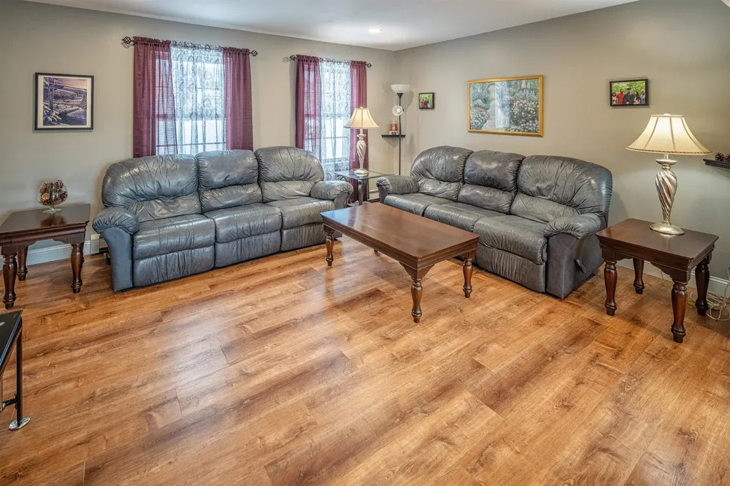 1-a Whittier Falls Way Dover NH 03820