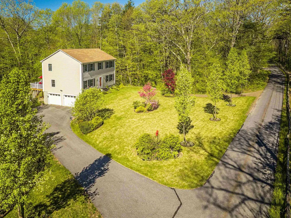 1-a Whittier Falls Way Dover NH 03820