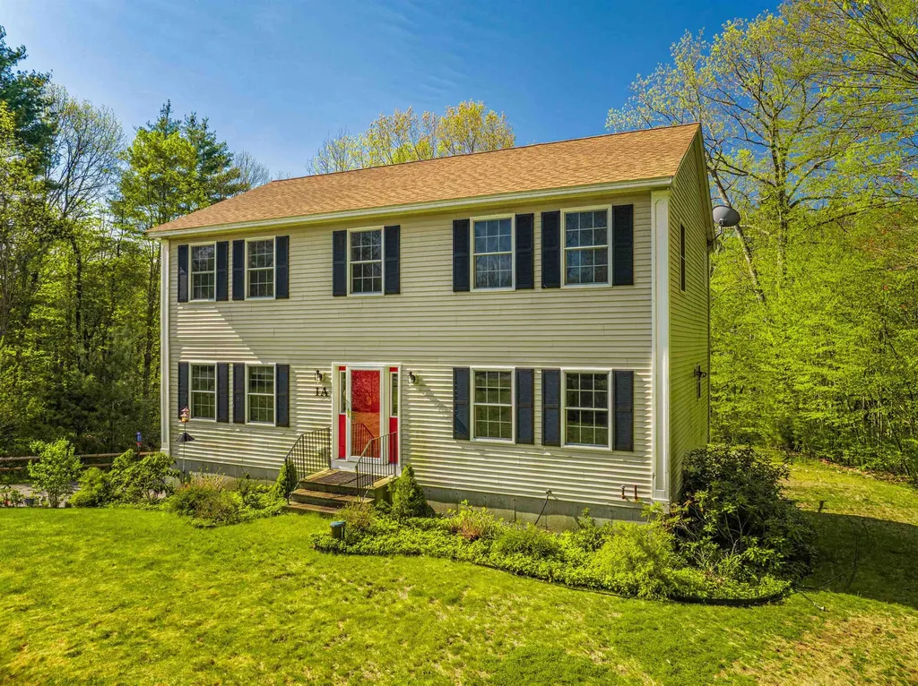 1-a Whittier Falls Way Dover NH 03820