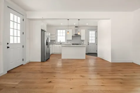 487 Moscow Road Stowe VT 05672