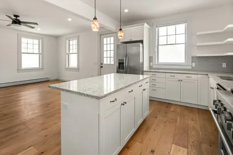 487 Moscow Road Stowe VT 05672