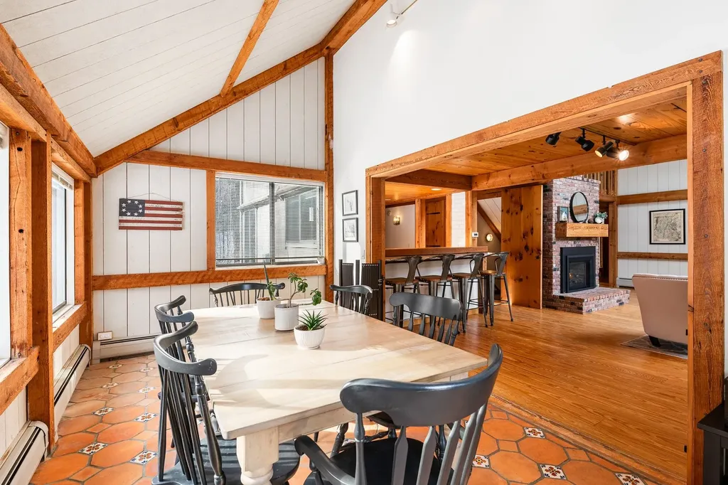 874 Olde Farms Road Grantham NH 03753