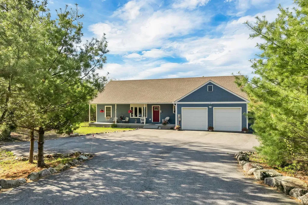 24 Drew Farm Road Brookfield NH 03872