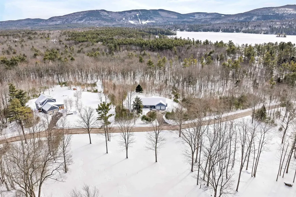 24 Drew Farm Road Brookfield NH 03872