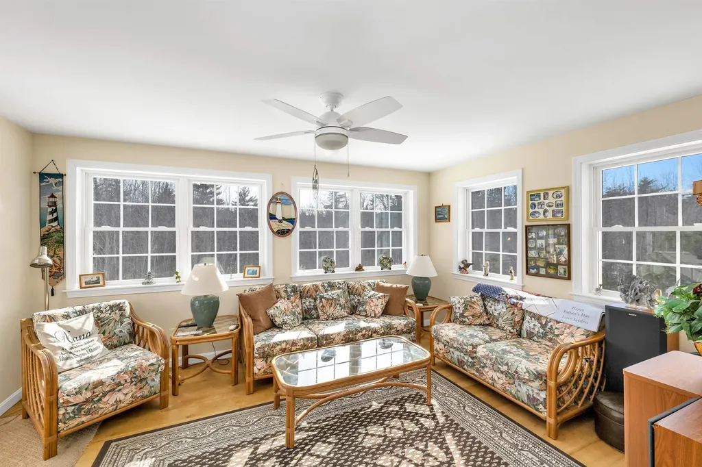 24 Drew Farm Road Brookfield NH 03872