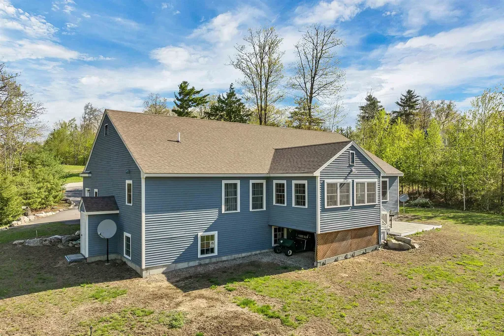 24 Drew Farm Road Brookfield NH 03872