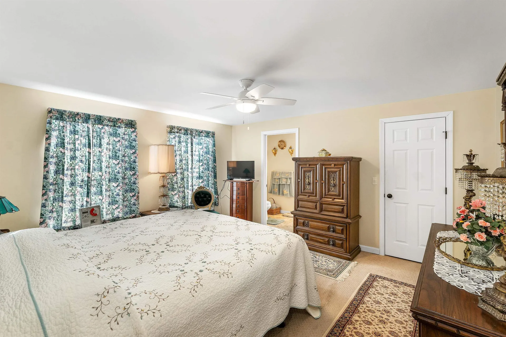 24 Drew Farm Road Brookfield NH 03872