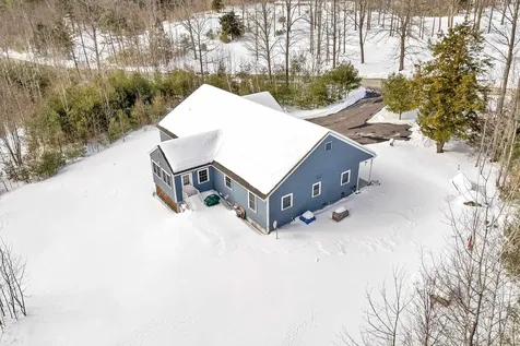 24 Drew Farm Road Brookfield NH 03872