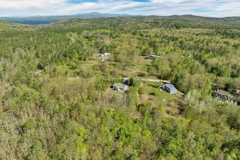 24 Drew Farm Road Brookfield NH 03872