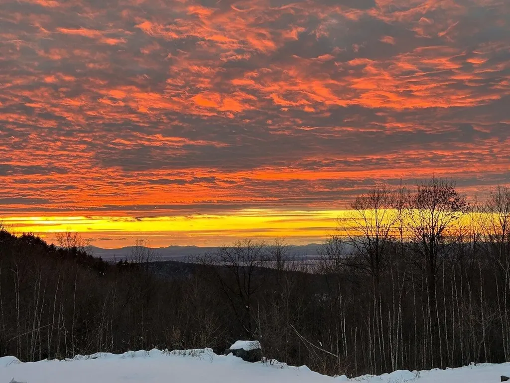 59 Pinewood Drive St. Albans City VT 05478