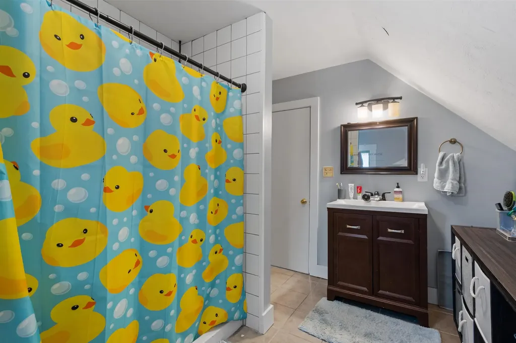 15 Irving Street Laconia NH 03246