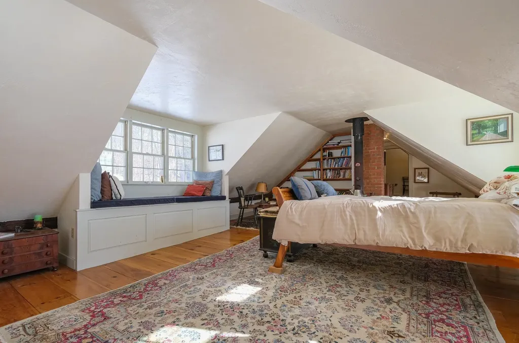 1135 Route 106 Reading VT 05062