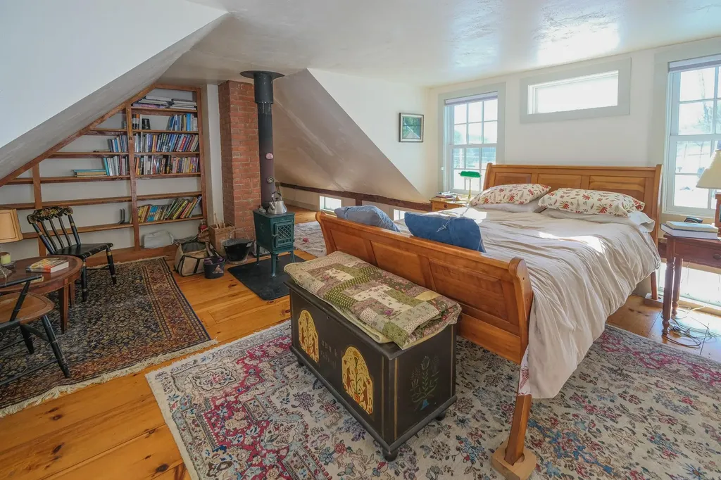 1135 Route 106 Reading VT 05062