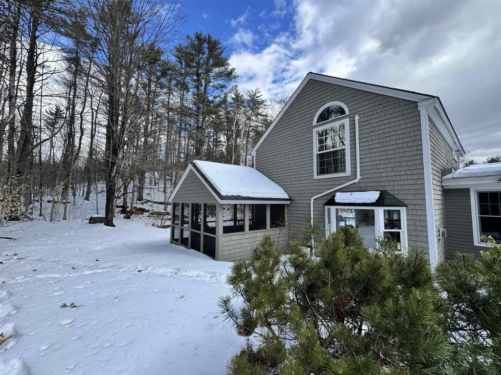 41 Old Tilton Road Canterbury NH 03224