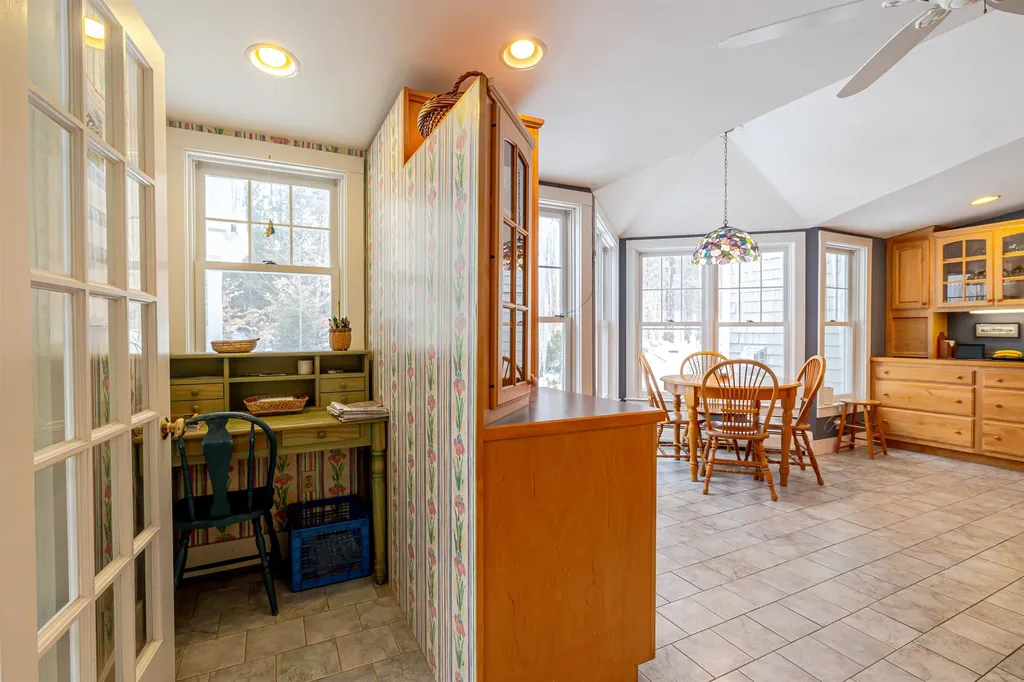 41 Old Tilton Road Canterbury NH 03224