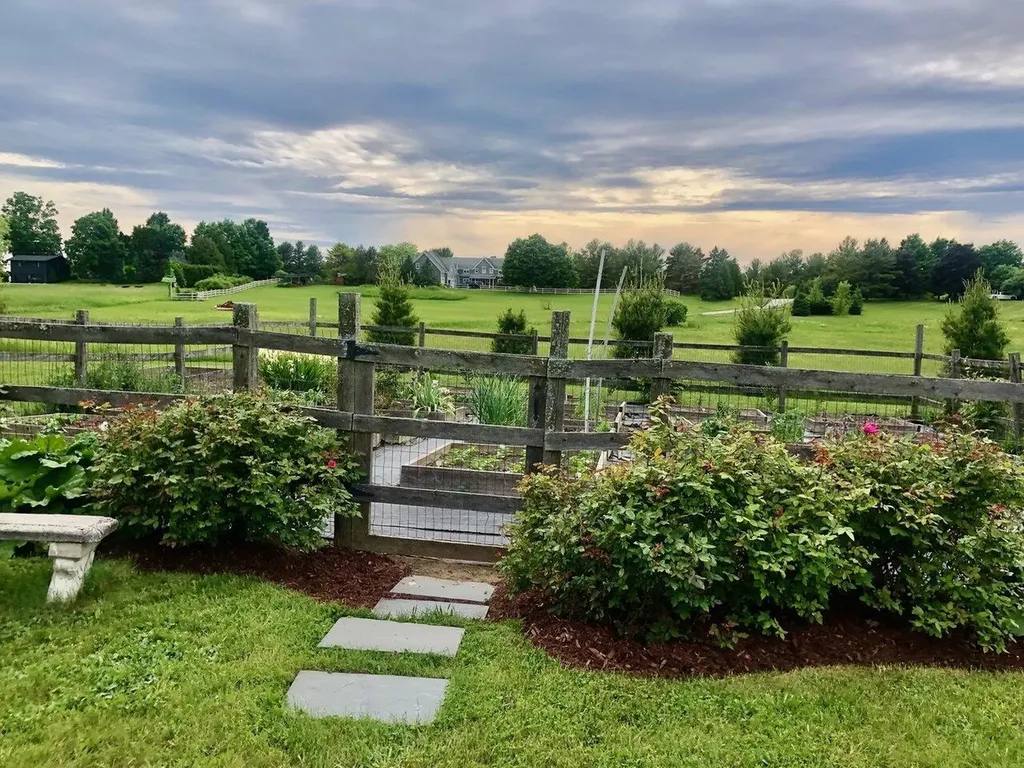 178 Popple Dungeon Road Charlotte VT 05445