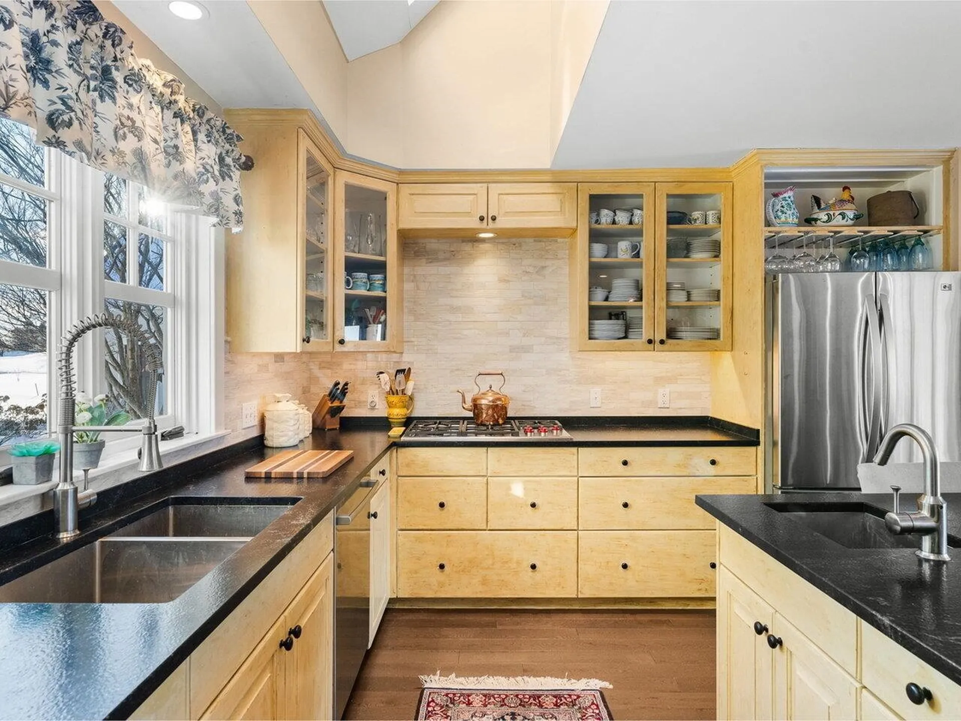 178 Popple Dungeon Road Charlotte VT 05445