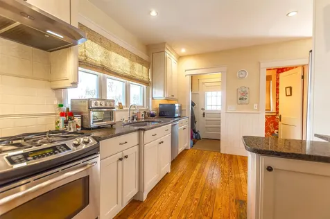 1025 Chestnut Street Manchester NH 03104