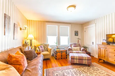 1025 Chestnut Street Manchester NH 03104
