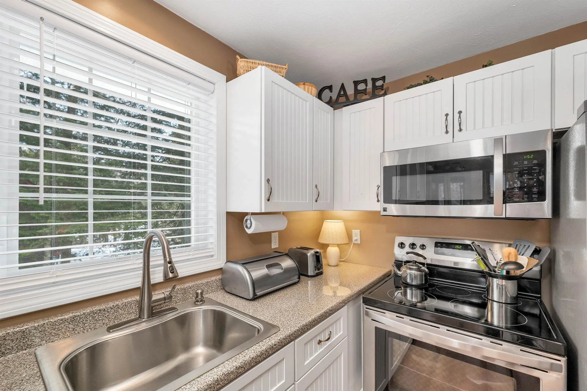 134 Windsor Way Barnstead NH 03225