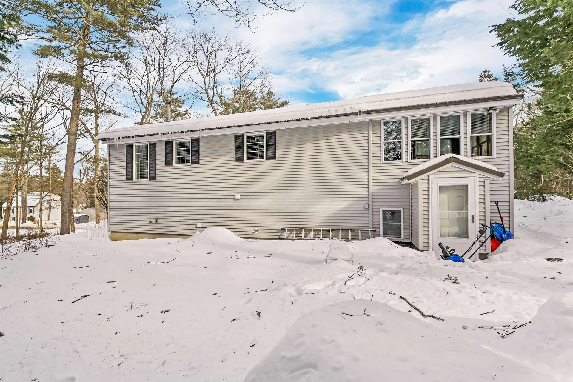 134 Windsor Way Barnstead NH 03225