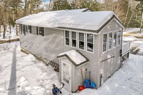 134 Windsor Way Barnstead NH 03225