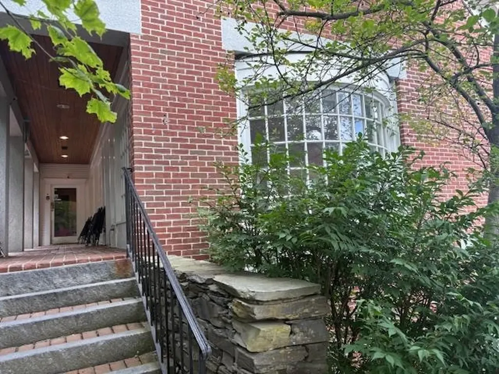 71 Central Street Woodstock VT 05091