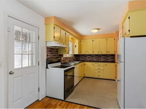 43 Grandview Heights Waterbury VT 05676