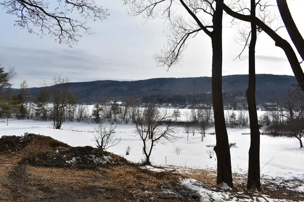 40 Us Route 4 Enfield NH 03748